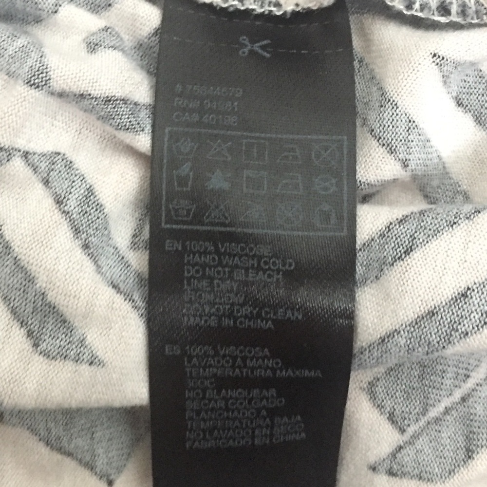 Forever 21 Top - Picture 5 of 5